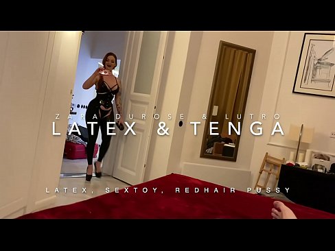 ❤️ Roodharige stiefzus in latex kostuum geneukt door stiefbroer Super sex at us ❌❤